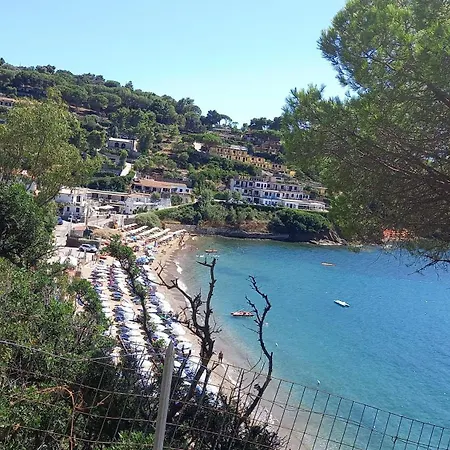In Mit Schoenem Garten Capoliveri (Isola d'Elba)